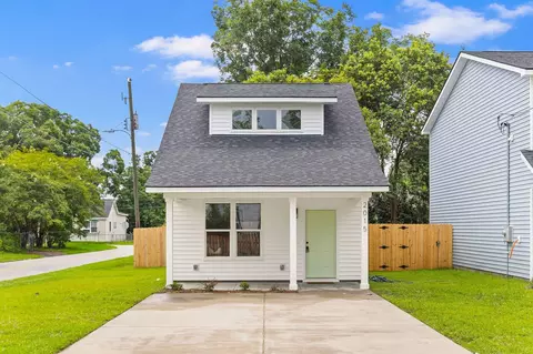 2015 Hampton Ave, North Charleston, SC 29405
