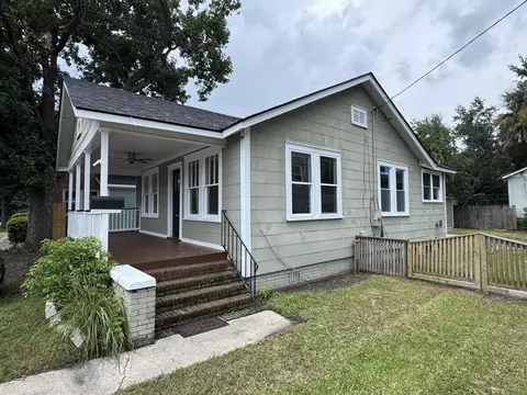 111 Magnolia Rd, Charleston, SC 29407