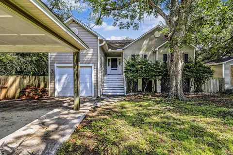 838 Targave Rd, Charleston, SC 29412