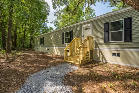 419 Old Bell Rd, Saint George, SC 29477