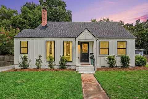 3 Penn Ave, Charleston, SC 29407