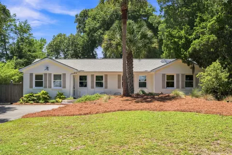 37 32nd Ave, Isle Of Palms, SC 29451