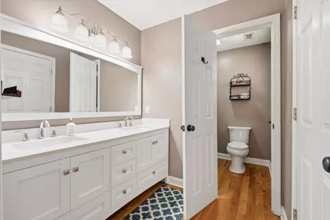 Bath - 122 Thomas Ln, Moncks Corner, SC 29461 photo 2 of 3