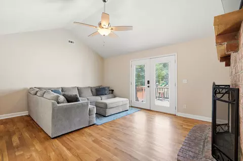 Living - 122 Thomas Ln, Moncks Corner, SC 29461 photo 3 of 3