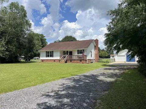 Exterior - 122 Thomas Ln, Moncks Corner, SC 29461 photo 1 of 7