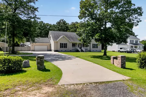 Exterior - 223 Michael Ln, Moncks Corner, SC 29461 photo 2 of 17