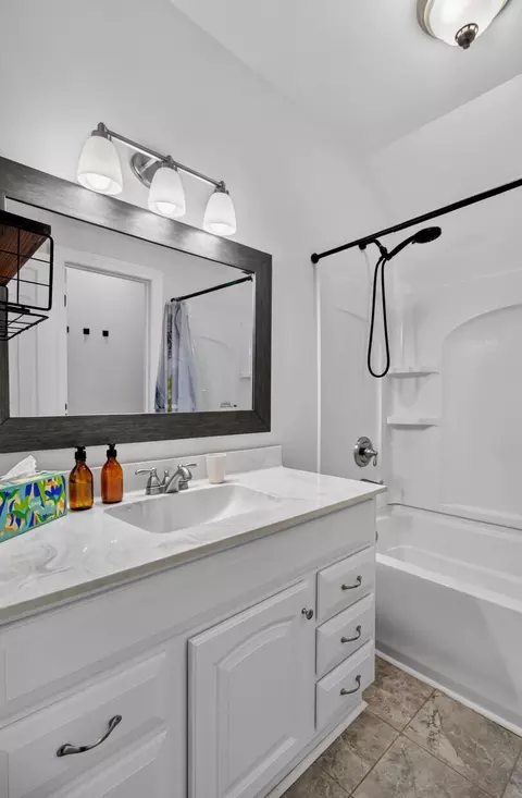 Bath - 223 Michael Ln, Moncks Corner, SC 29461 photo 6 of 6