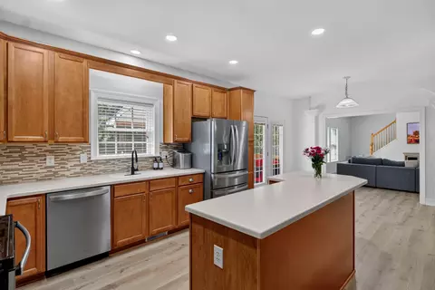 Kitchen - 223 Michael Ln, Moncks Corner, SC 29461 photo 3 of 4