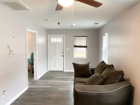 1125 Armstrong Ave, Charleston, SC 29407