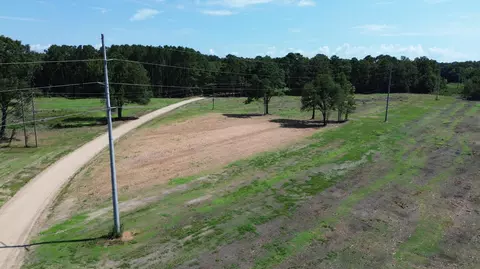 1 Azeeban Rd, Vance, SC 29163