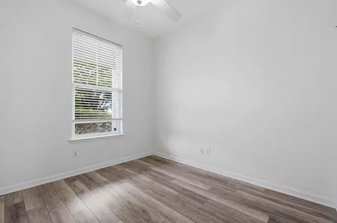 Bedroom - 213 Killarney Trl, Moncks Corner, SC 29461 photo 2 of 6