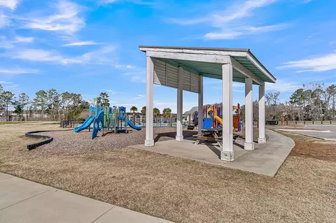 Exterior - 213 Killarney Trl, Moncks Corner, SC 29461 photo 7 of 8