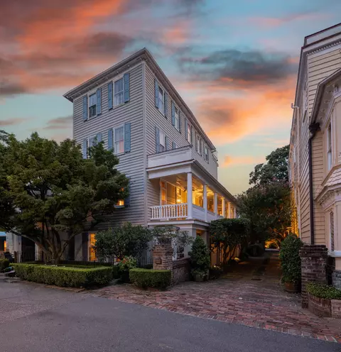 3 Lamboll St, Charleston, SC 29401
