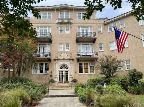 63 Rutledge Ave #5, Charleston, SC 29401