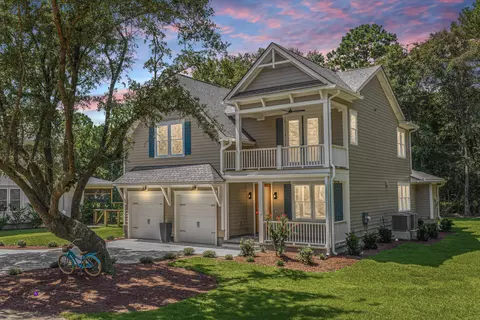 977 Bellas Ln, Awendaw, SC 29429