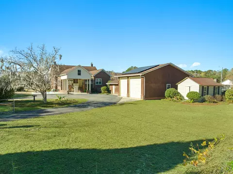 Exterior - 200 Broughton Rd, Moncks Corner, SC 29461 photo 3 of 4