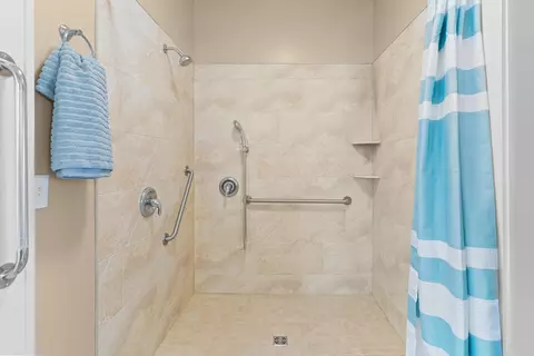 Bath - 200 Broughton Rd, Moncks Corner, SC 29461 photo 2 of 2