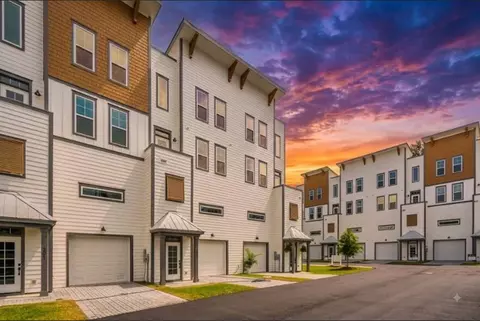 1150 Valdosta St UNIT 703, North Charleston, SC 29405