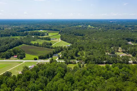 3487 Santee River Rd, Saint Stephen, SC 29479 photo 8