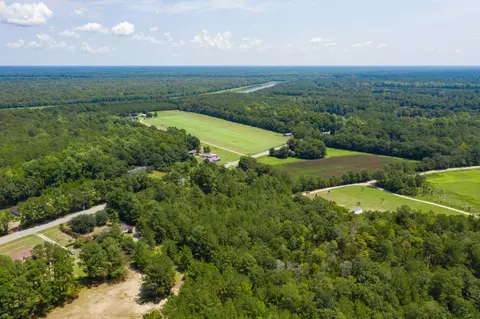 3487 Santee River Rd, Saint Stephen, SC 29479 photo 10