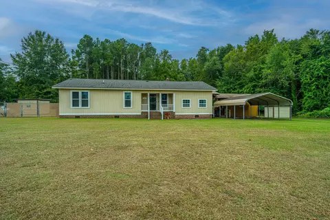 3279 Wire Rd, Saint George, SC 29477