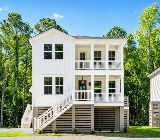 5129 Hut Creek Rd, Johns Island, SC 29455