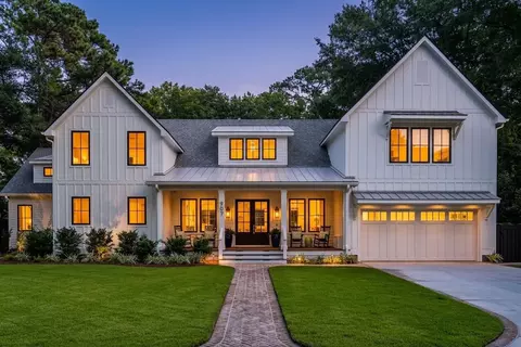 907 Cliffwood Dr, Mount Pleasant, SC 29464