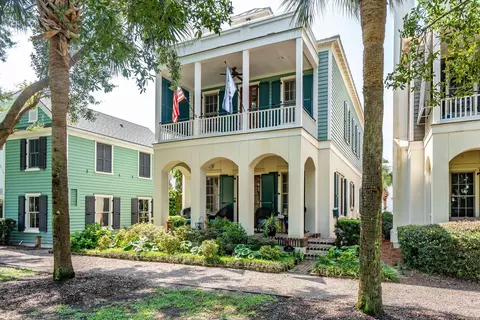 24 Nolen Way, Mount Pleasant, SC 29464