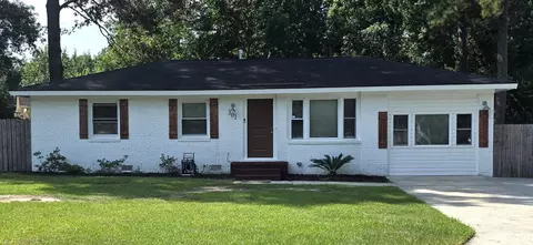 301 Laurel Ave, Goose Creek, SC 29445