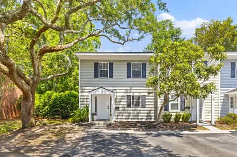 166 Heritage Cir #L-1, Mount Pleasant, SC 29464