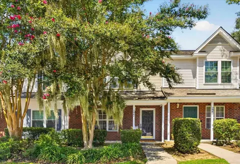 7941 Shadow Oak Dr, North Charleston, SC 29406