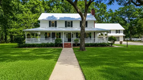 6302 Highway 165, Ravenel, SC 29470