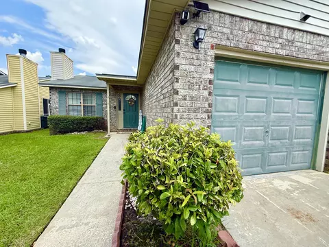 406 Erskine St #A, Ladson, SC 29456