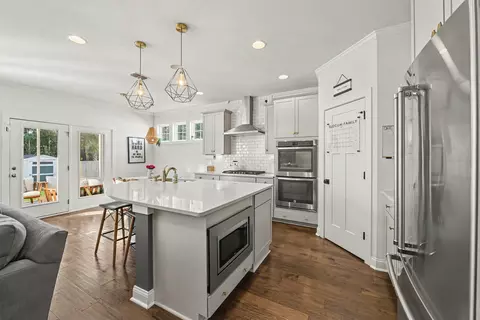 Kitchen - 2247 Spring Hope Dr, Mount Pleasant, SC 29466 photo 2 of 2