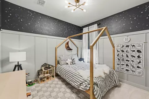 Bedroom - 2247 Spring Hope Dr, Mount Pleasant, SC 29466 photo 2 of 3