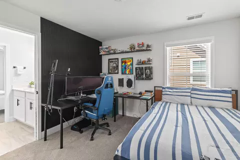 Bedroom - 415 Grove End Rd, Moncks Corner, SC 29461 photo 5 of 9