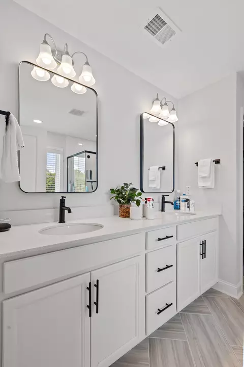Bath - 415 Grove End Rd, Moncks Corner, SC 29461 photo 7 of 10