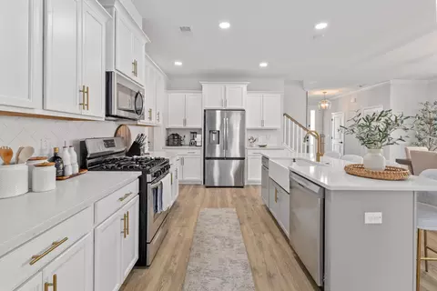 Kitchen - 415 Grove End Rd, Moncks Corner, SC 29461 photo 3 of 5