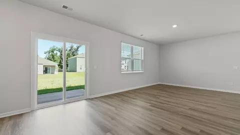 Living - 805 Crocus Ct, Moncks Corner, SC 29461 photo 5 of 5