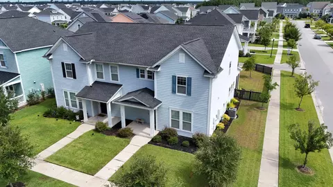 306 Parish Farms Dr, Summerville, SC 29486