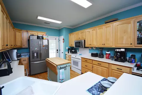 Kitchen - 1618 Cedar Ave, Moncks Corner, SC 29461 photo 2 of 2