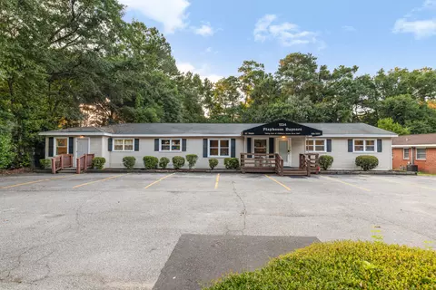 1534 Orange Grove Rd, Charleston, SC 29407