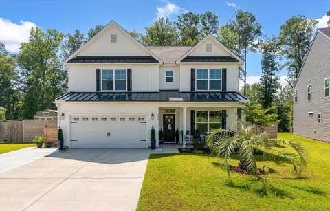 134 Palfrey Dr, Ridgeville, SC 29472