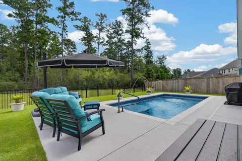 Exterior - 216 Shortmarsh St, Summerville, SC 29486 photo 7 of 14