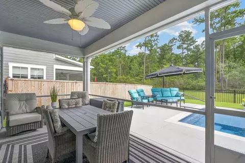 Exterior - 216 Shortmarsh St, Summerville, SC 29486 photo 5 of 14