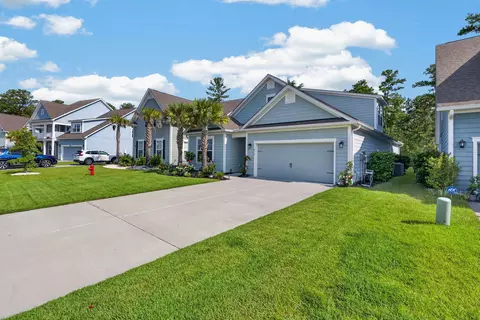 Exterior - 216 Shortmarsh St, Summerville, SC 29486 photo 3 of 14