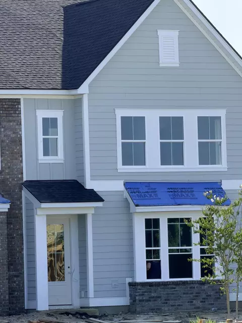 114 Shoemaker St, Summerville, SC 29486