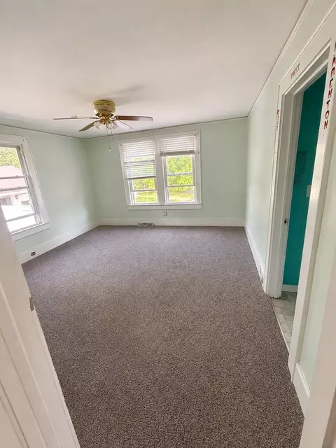 209 Mill St, Williamston, SC 29697 photo 5