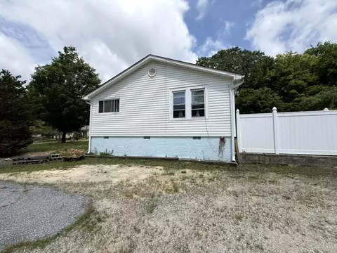 209 Mill St, Williamston, SC 29697 photo 8