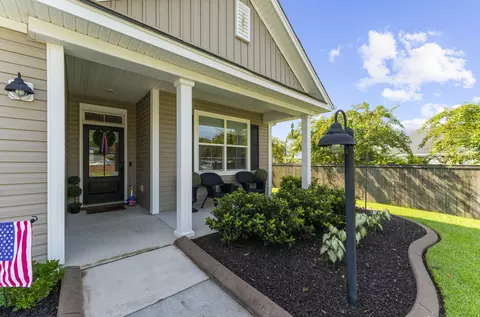 Exterior - 147 Ancestry Ln, Moncks Corner, SC 29461 photo 3 of 18